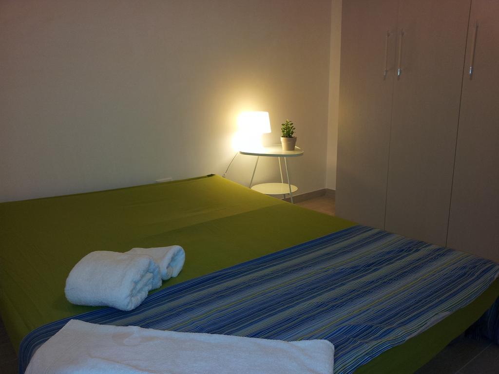 Casa Vacanza Comfort Apartment Ceglie Messapica Cameră foto